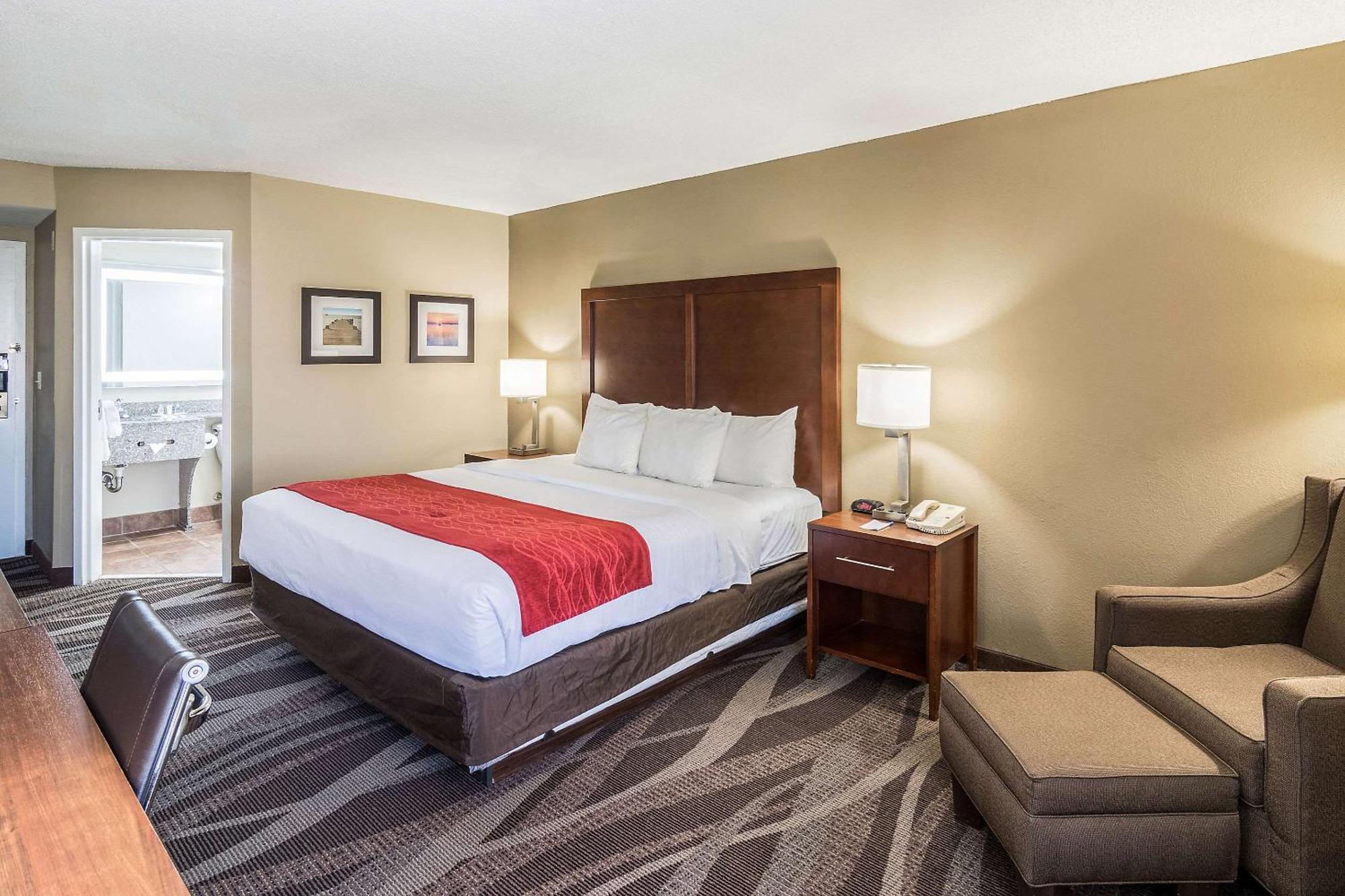 Comfort Pensacola - Area