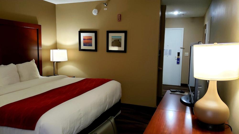 Comfort Pensacola - Area Inn