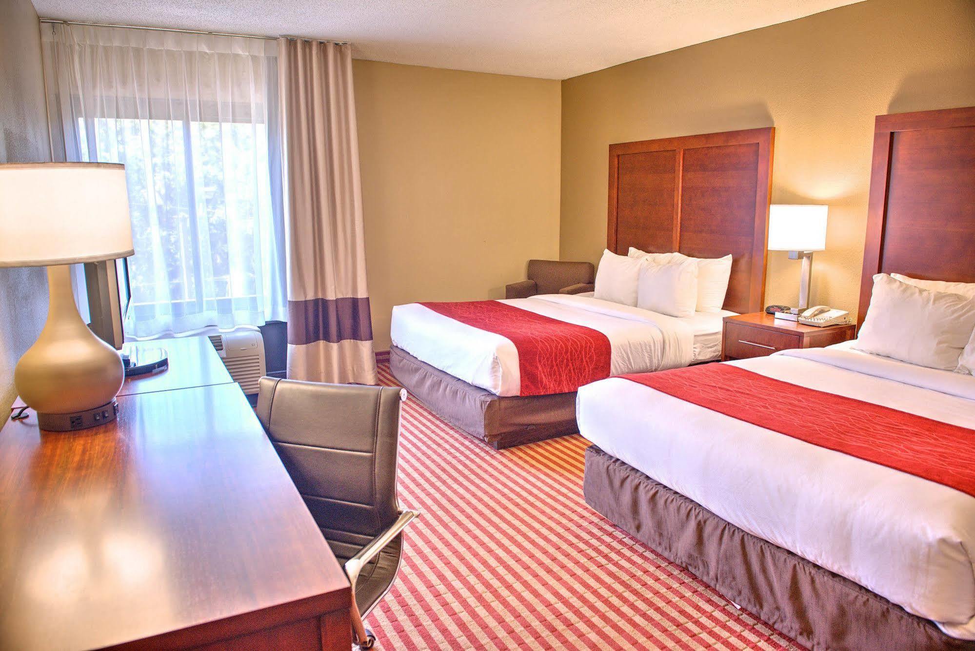 Comfort - University Area Inn 3*